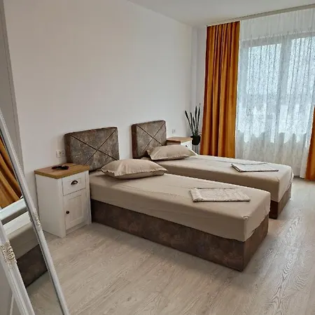 Apartament Genius 2 Ploiesti Exterior photo